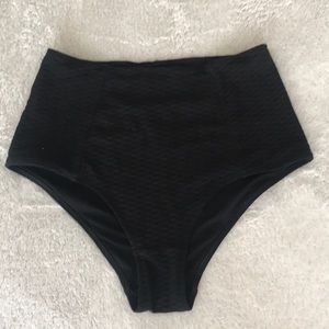 Black highwaist bikini bottoms